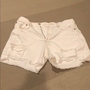 NWT 90s boyfriend american eagle white shorts